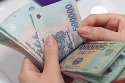 Lương cơ bản được tăng gấp đôi từ ngày hôm nay có phải không, đối tượng được tăng là ai ?