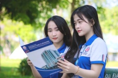 Thủ khoa khối C00 (tổ hợp văn, sử, địa) đạt 29,75 điểm đến từ Nghệ An.