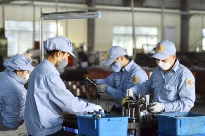 Lương cơ sở 2025 có thể khác hẳn hiện nay? Bộ trưởng Nội vụ vừa h::é l::ộ điều này