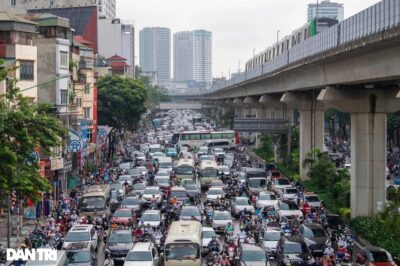 Lãnh đạo Hà Nội nói về chính sách hỗ trợ người dân khi c/ấ/m xe máy xăng